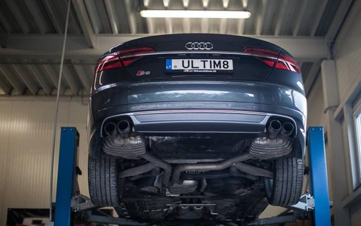 Audi S8
