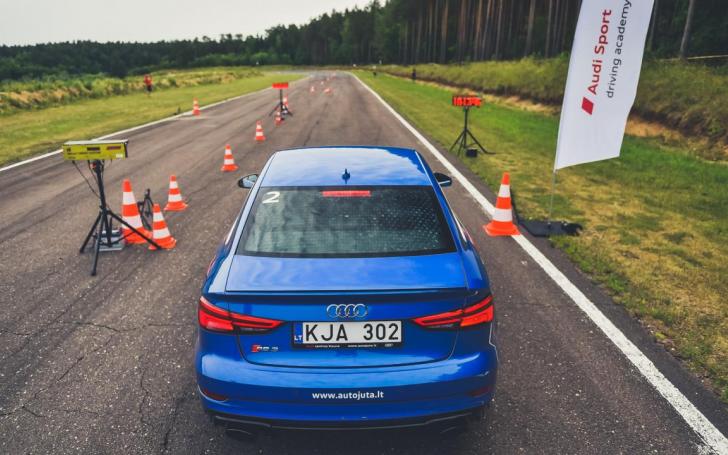Audi Sport driving academy Audi Sport driving academy