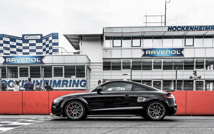 Audi TT RS/Gamintojo nuotrauka