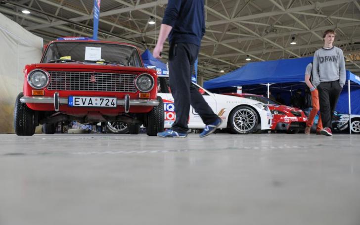 Auto-moto sporto paroda 2014/Vytauto Pilkausko nuotrauka