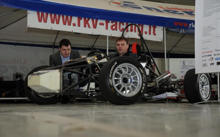 Auto-moto sporto paroda 2014/Vytauto Pilkausko nuotrauka