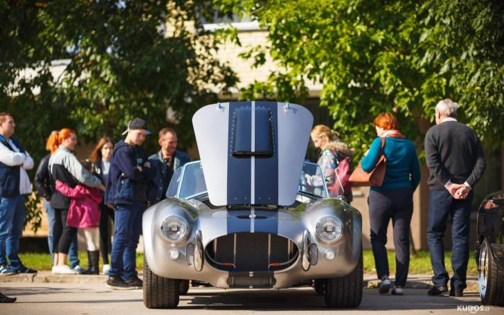 Automobilių paroda Varėnoje/Kudos.lt nuotrauka