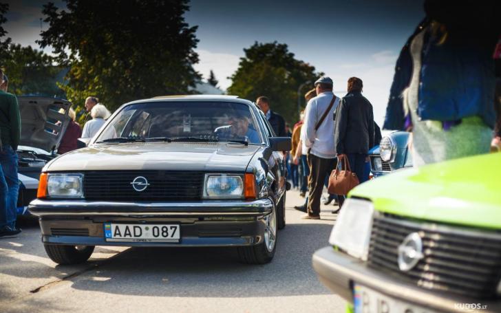 Automobilių paroda Varėnoje/Kudos.lt nuotrauka