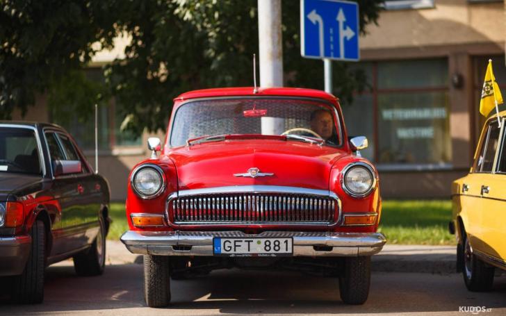 Automobilių paroda Varėnoje/Kudos.lt nuotrauka