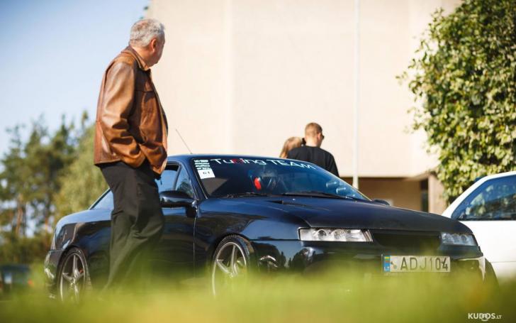 Automobilių paroda Varėnoje/Kudos.lt nuotrauka