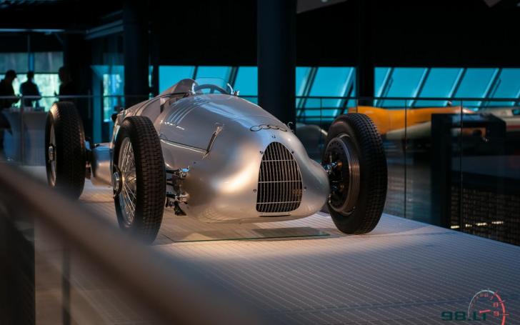 Auto Union V16 Typ C/D/Vytauto Pilkausko nuotrauka