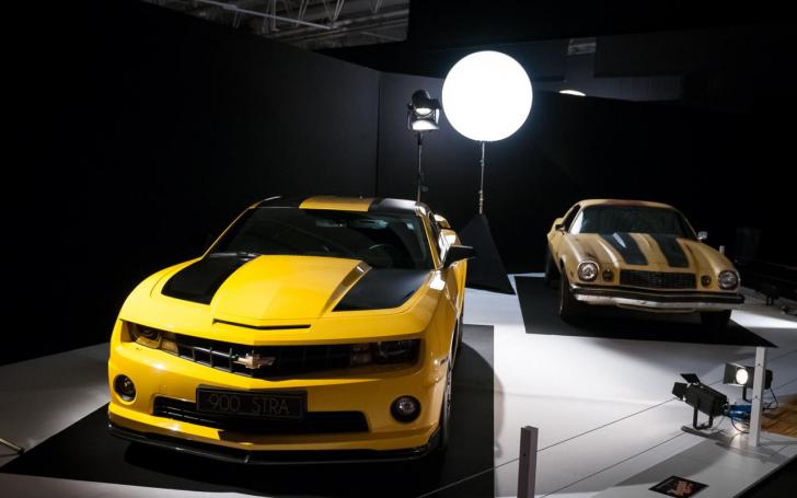 Automobiliai iš filmų/Vytauto Pilkausko nuotrauka Automobiliai iš filmų/Vytauto Pilkausko nuotrauka