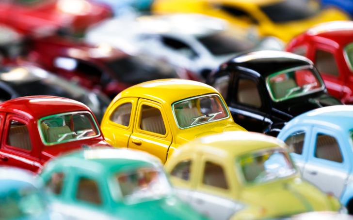 Dovanos automobilių mėgėjui