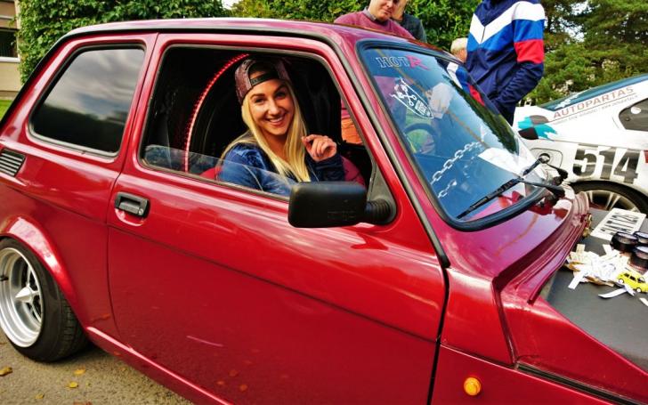 Automobilių paroda Varėnoje/Roko Grigaliūno nuotrauka