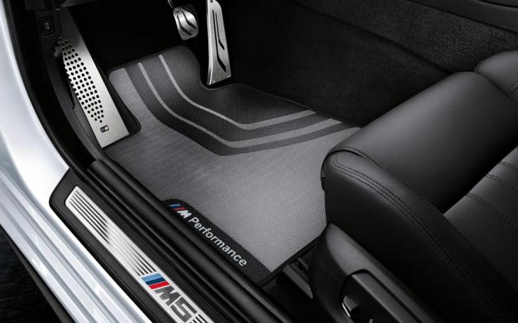 BMW M5 M Performance/Gamintojo nuotrauka