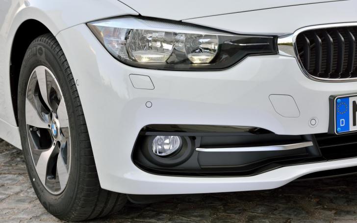 BMW 3-Series F30 Facelift/Gamintojo nuotrauka