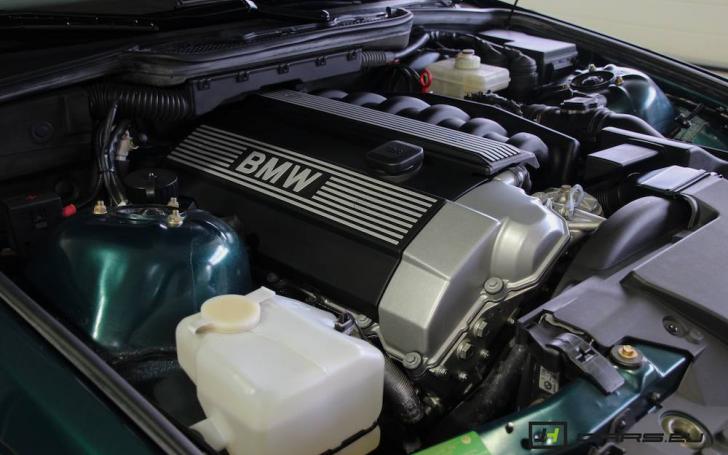 BMW 320i E36
