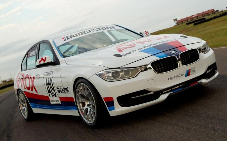 BMW 335i (F30)/Gamintojo nuotrauka