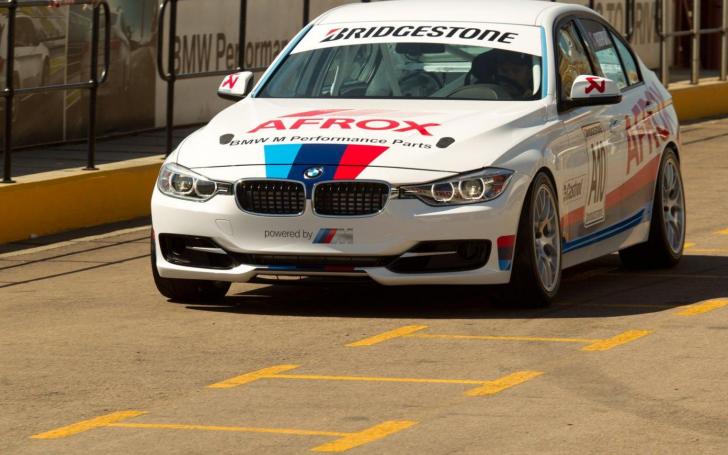 BMW 335i (F30)/Gamintojo nuotrauka