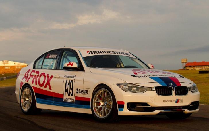 BMW 335i (F30)/Gamintojo nuotrauka