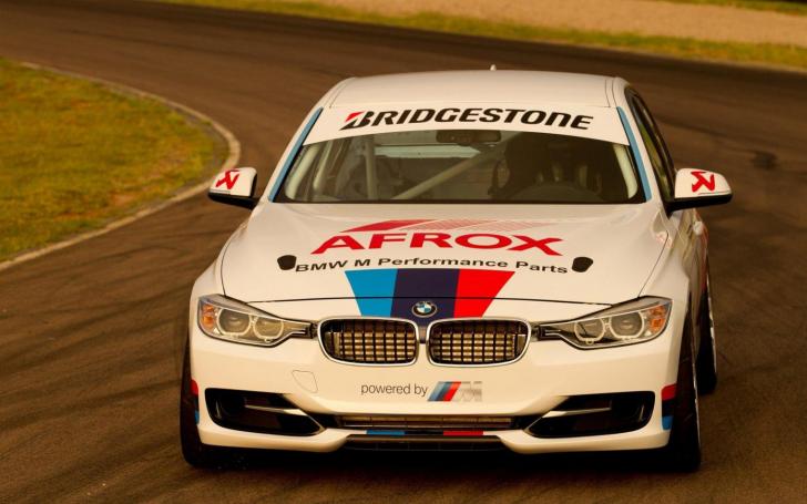 BMW 335i (F30)/Gamintojo nuotrauka
