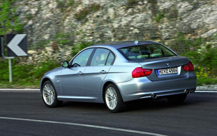 BMW E90/Gamintojo nuotrauka