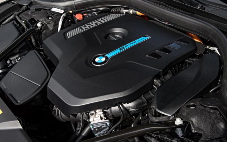 BMW 7-Series iPerformance