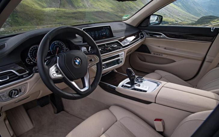 BMW 7-Series iPerformance