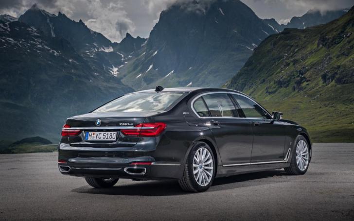 BMW 7-Series iPerformance
