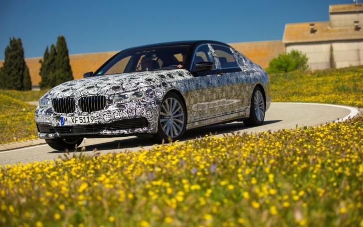 BMW 7 serija/Gamintojo nuotrauka