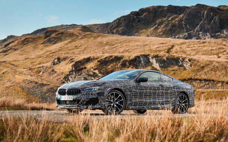 BMW 850i