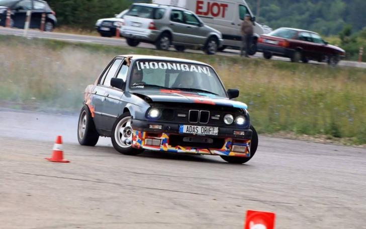 BMW E30/Asmeninio archyvo nuotrauka