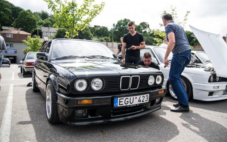 BMW E30 susitikimas/Karolinos Dauskurdytės nuotrauka