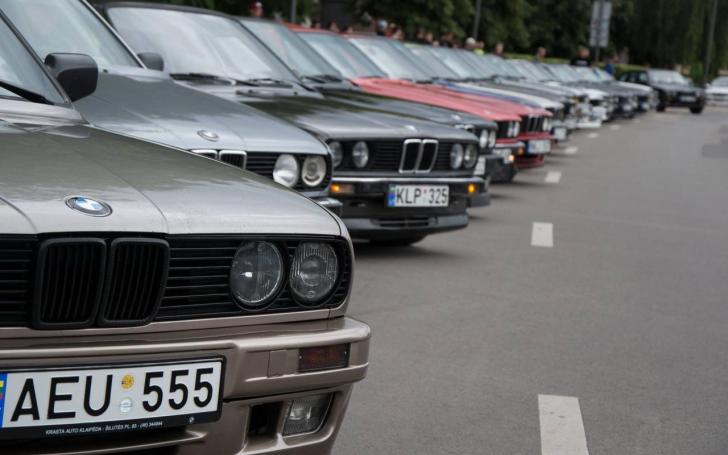 BMW E30 susitikimas/Karolinos Dauskurdytės nuotrauka BMW E30 susitikimas/Karolinos Dauskurdytės nuotrauka