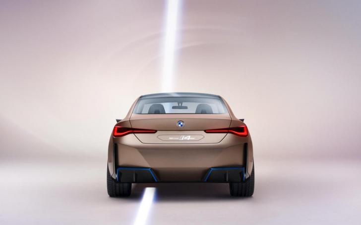 BMW Concept i4