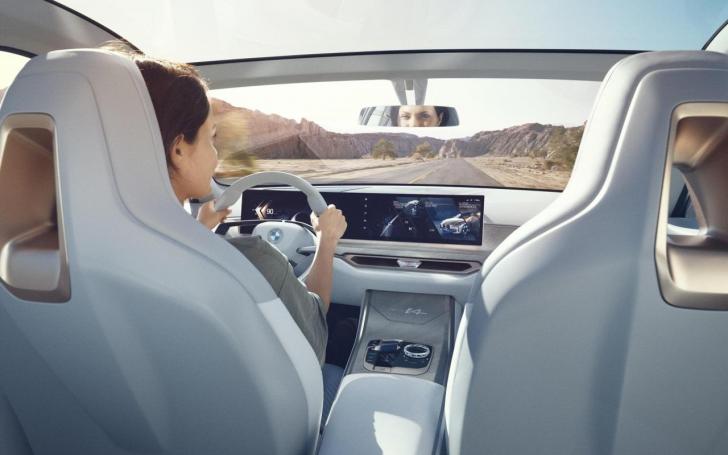 BMW Concept i4