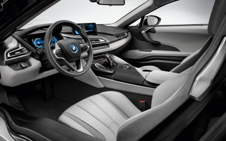 BMW i8/Gamintojo nuotrauka