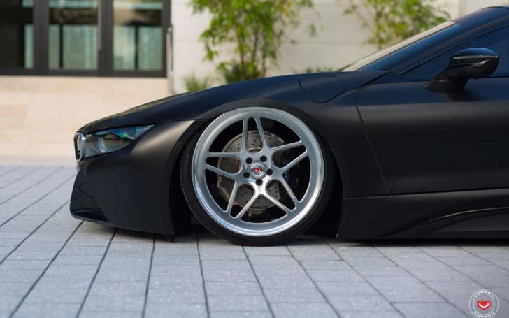 BMW i8/Vossen nuotrauka