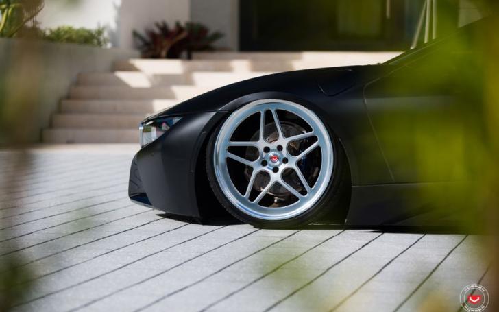BMW i8/Vossen nuotrauka