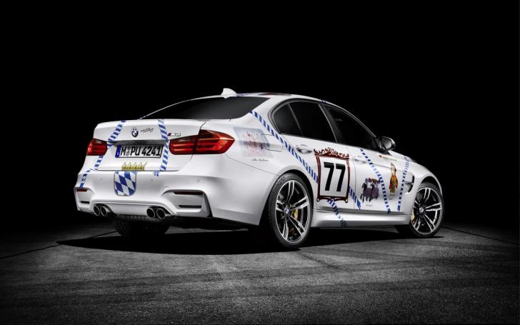 BMW M3/Gamintojo nuotrauka