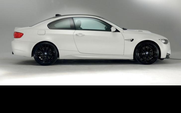 BMW M3 M Performance Edition/Gamintojo nuotrauka