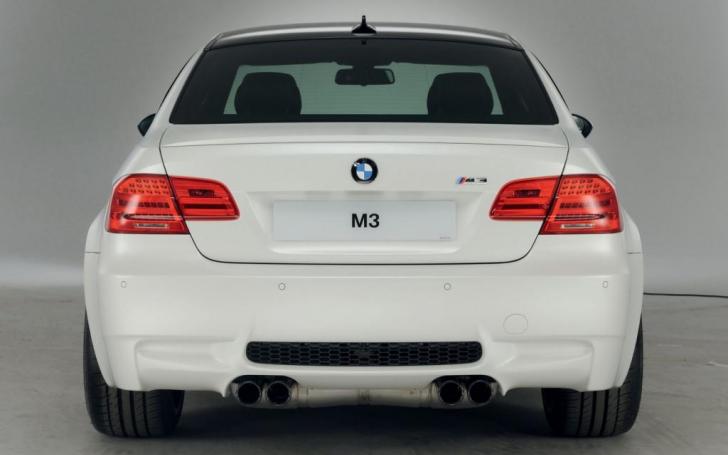BMW M3 M Performance Edition/Gamintojo nuotrauka