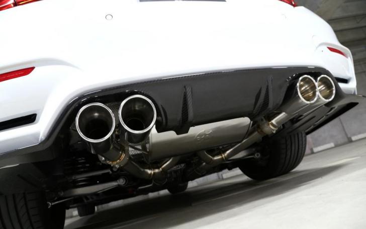 BMW M4 3D Design/Gamintojo nuotrauka