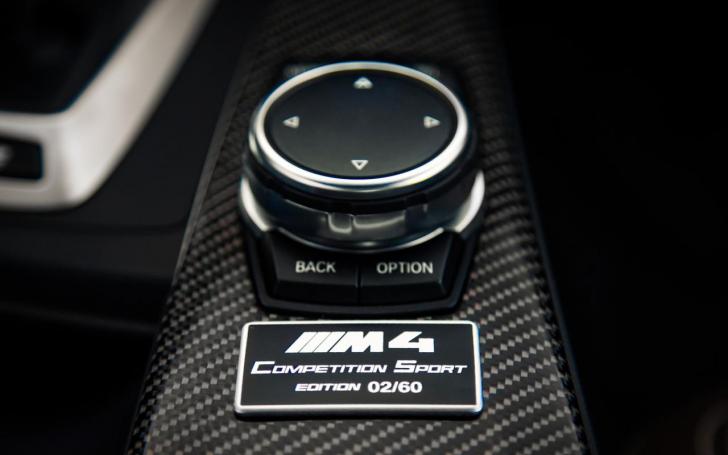 BMW M4 CS