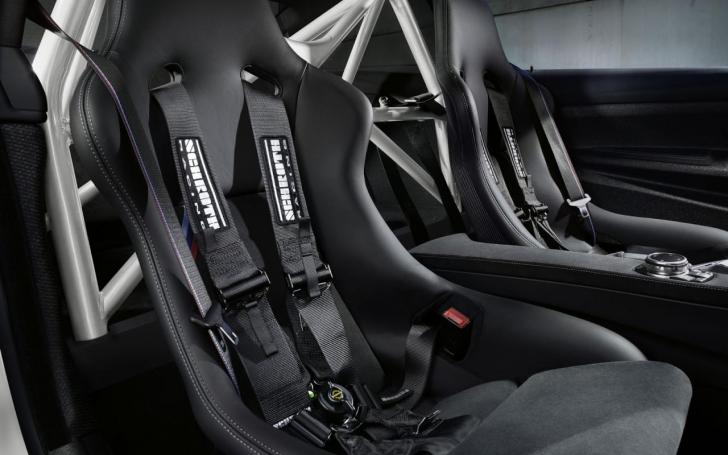BMW M4 DTM Champion Edition BMW M4 DTM Champion Edition