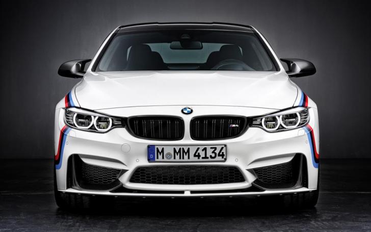 BMW M4 M Performance/Gamintojo nuotrauka