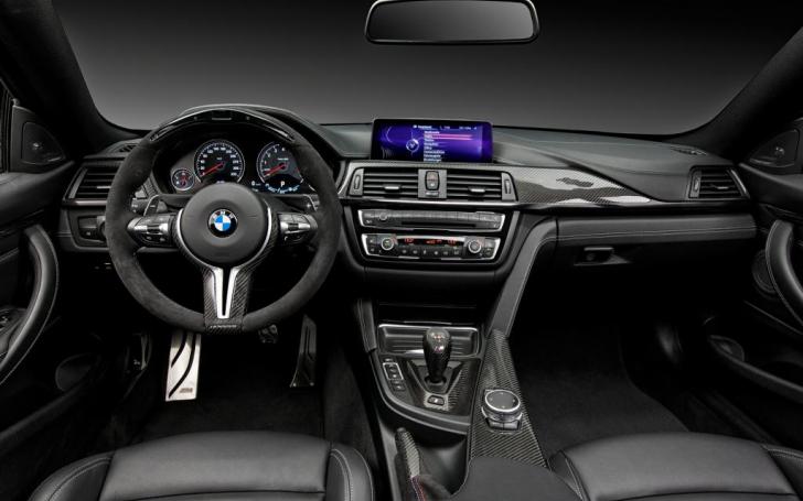 BMW M4 M Performance/Gamintojo nuotrauka