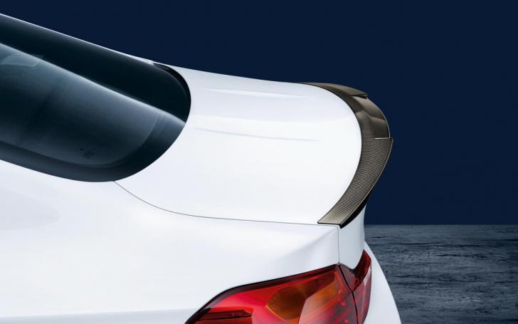 BMW M4/Gamintojo nuotrauka