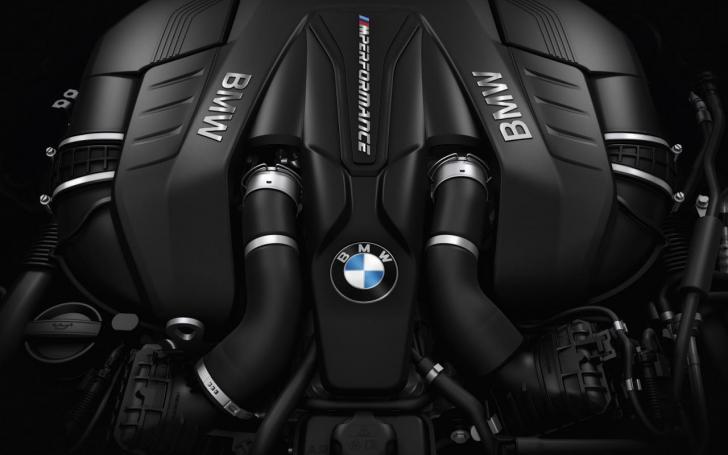 BMW M550i xDrive G30