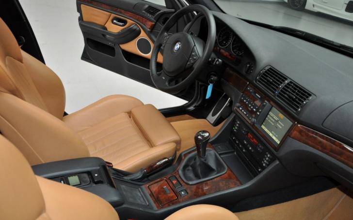 BMW M5 E39