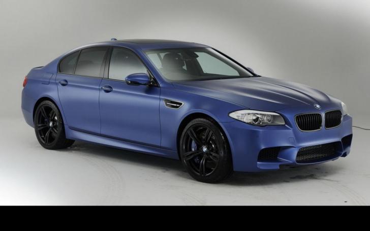 BMW M5 M Performance Edition/Gamintojo nuotrauka