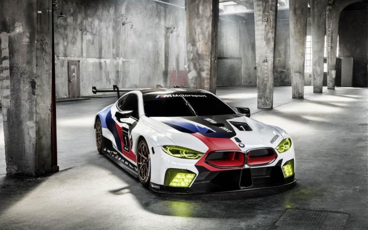 BMW M8 GTE