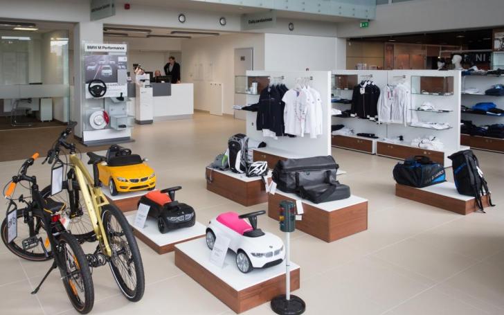 BMW salonas/Gamintojo nuotrauka