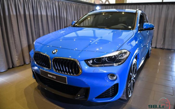 BMW X2