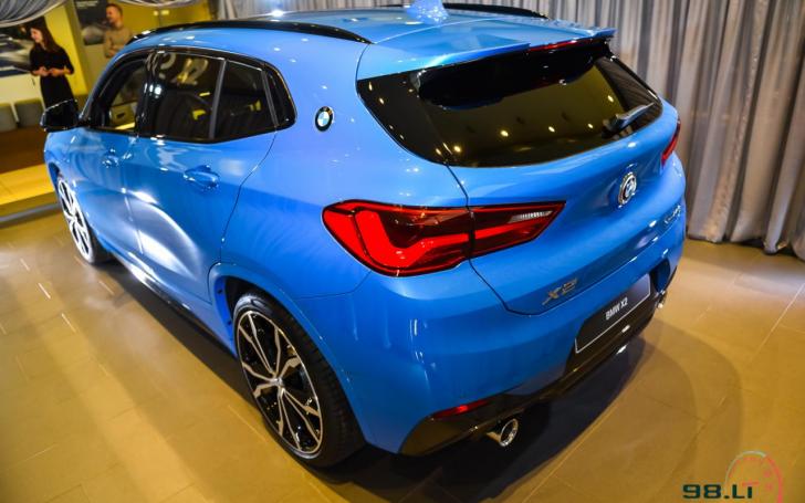BMW X2